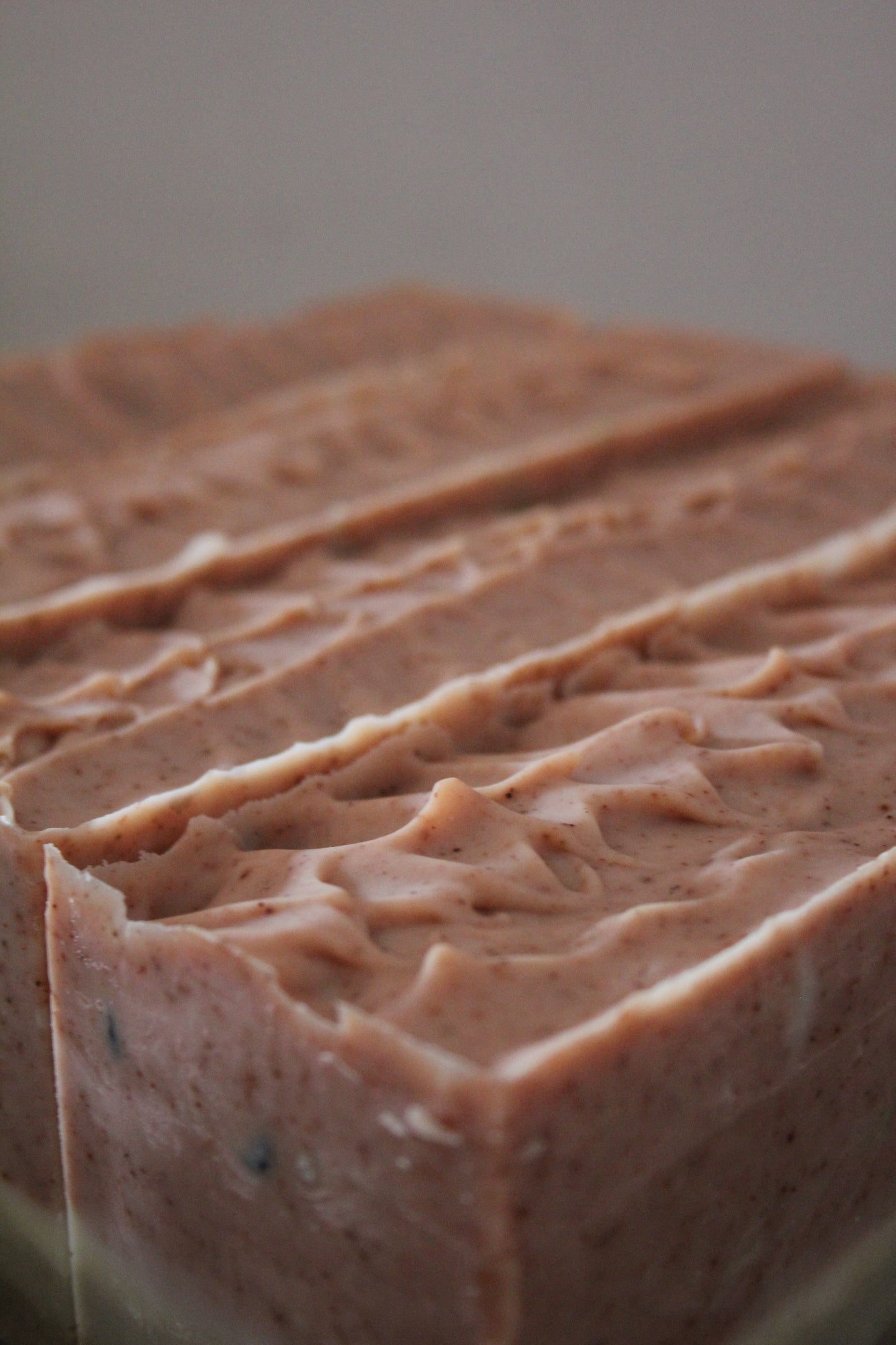 Săpun natural Watermelon cu uleiuri esențiale de verbena, neroli și mentă creață