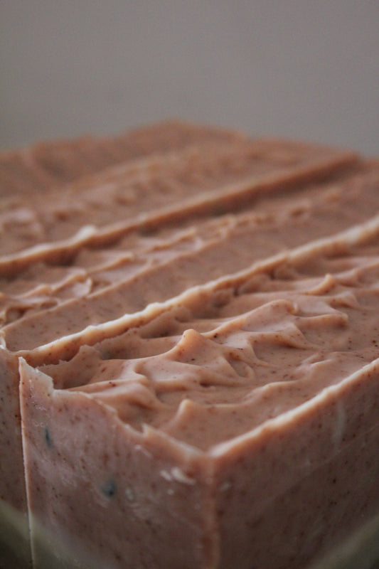 Săpun natural Watermelon cu uleiuri esențiale de verbena, neroli și mentă creață