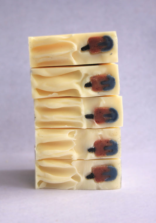 Săpun natural SummerDays - cu uleiuri esențiale de eucalipt, grapefruit și ylang-ylang